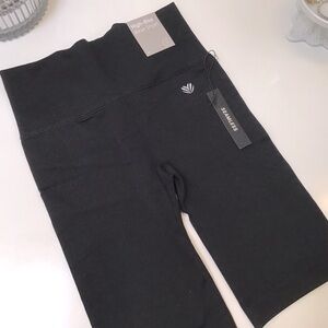 Forever 21 Sport Black Bike Short Sz S NWT